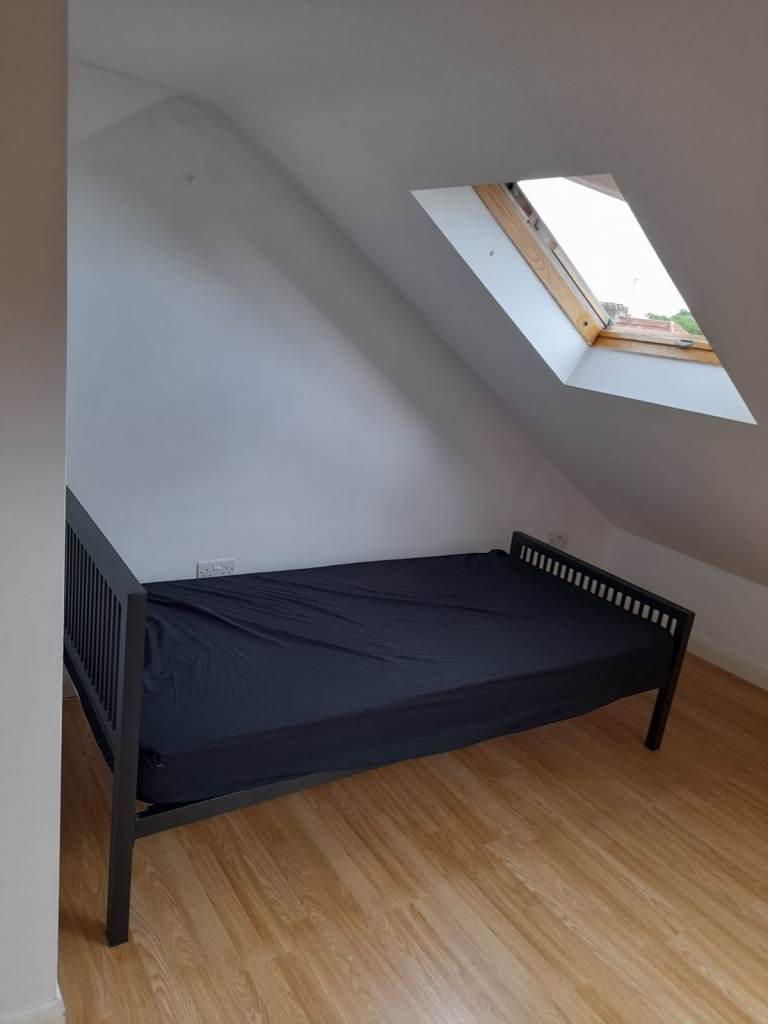 Loft room in Old Southall