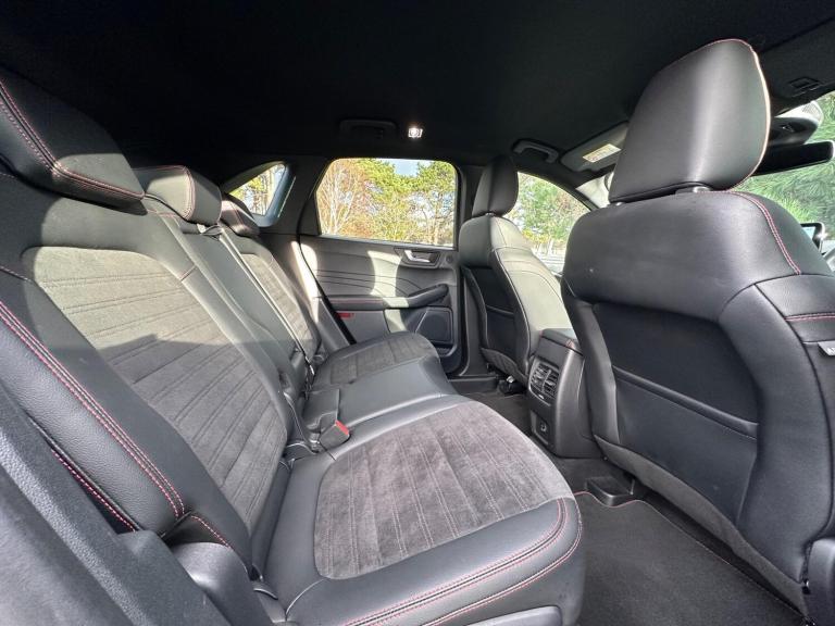 2022 Ford Kuga 2.5 EcoBoost Duratec 14.4kWh ST-Line CVT Euro 6 (s/s) 5dr HATCHBACK Petrol/Electri...