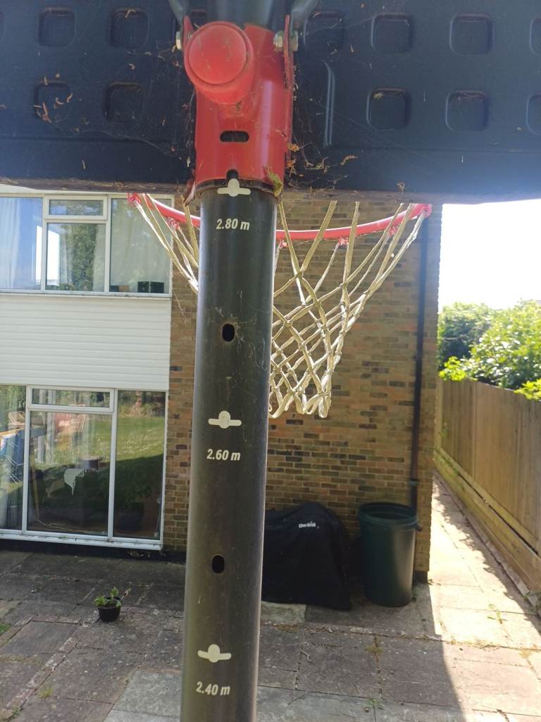 Tarmak basket ball hoop