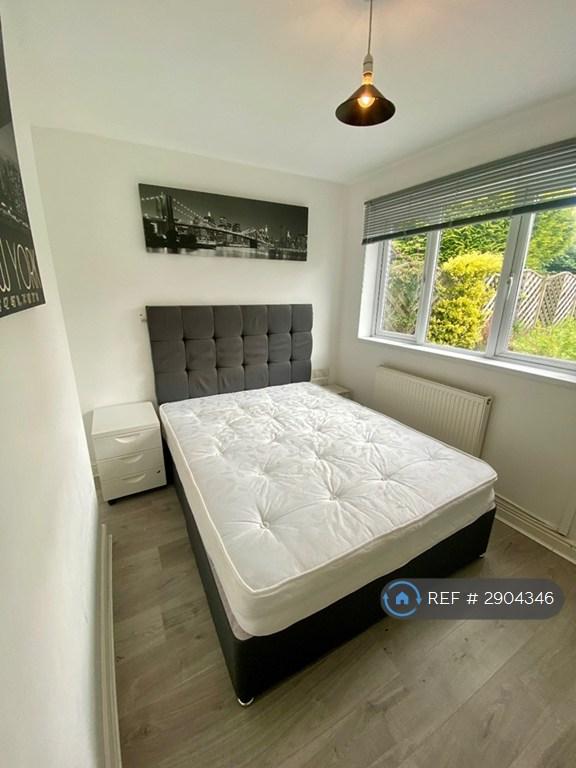 2 bedroom flat in Ty-Mawr Road, Llandaff North, Cardiff, CF14 (2 bed) (#2904346)