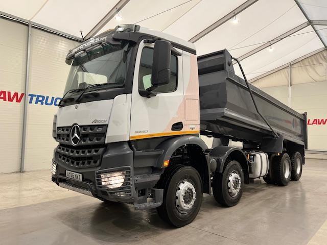 Mercedes Arocs 3240 8x4 Day Cab Steel Tipper