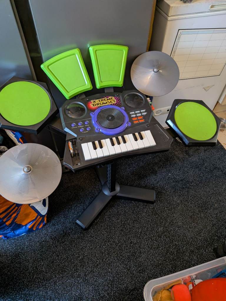 Eztec Radical Rhythms X-Treme Drum Set