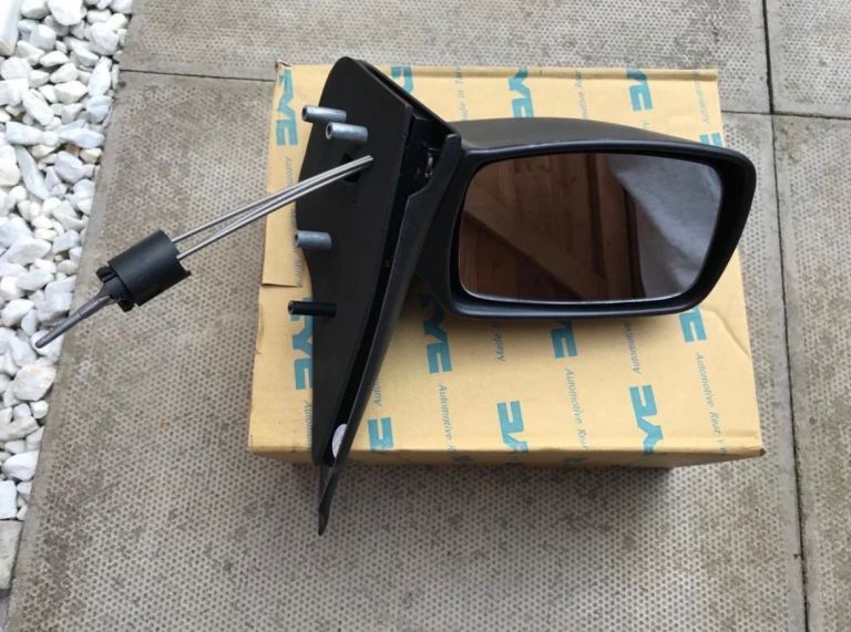 Ford Fiesta mirror left