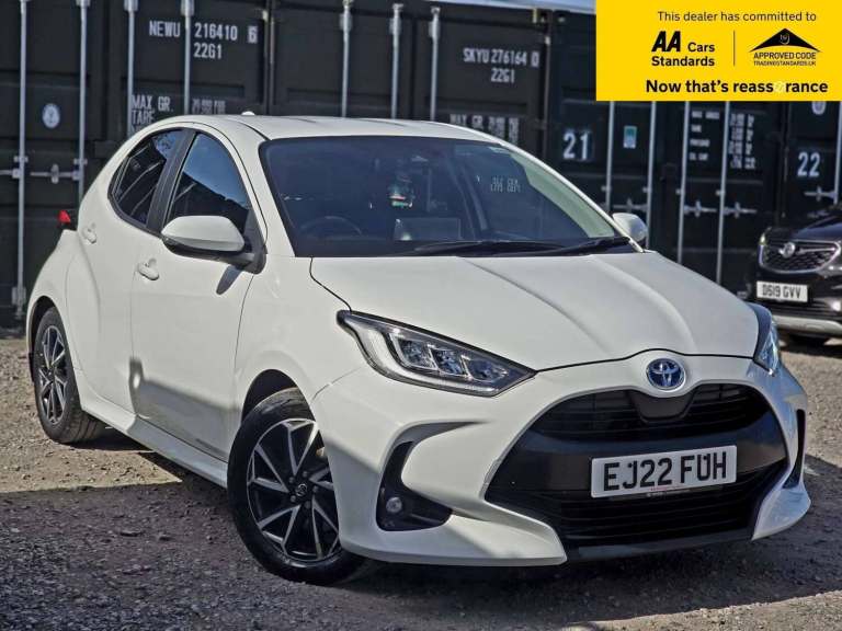 2022 Toyota Yaris 1.5 VVT-h Design Hatchback 5dr Petrol Hybrid E-CVT Euro 6 (s/s) (116 ps) Hatchb...