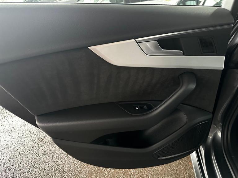 2019 Audi A4 Avant 2.0 TFSI 40 S line S Tronic Euro 6 (s/s) 5dr ESTATE Petrol Automatic