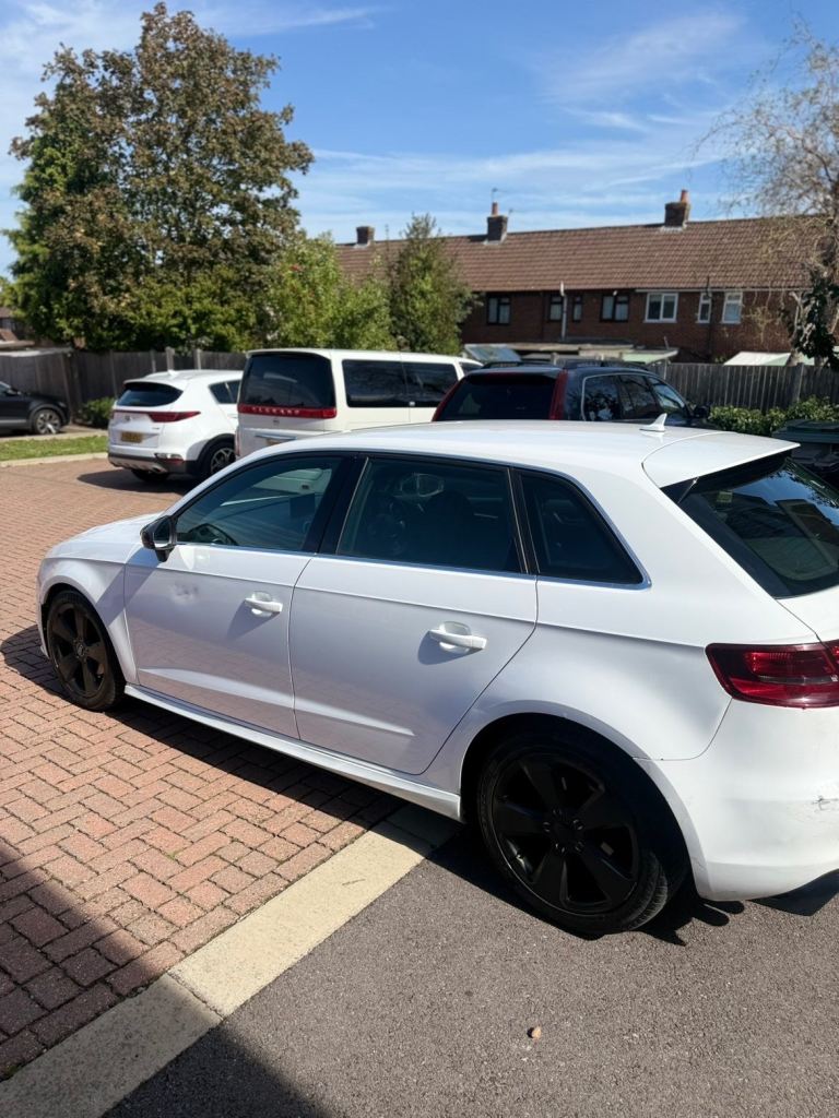 Audi, A3, Hatchback, 2016, Manual, 1968 (cc), 5 doors