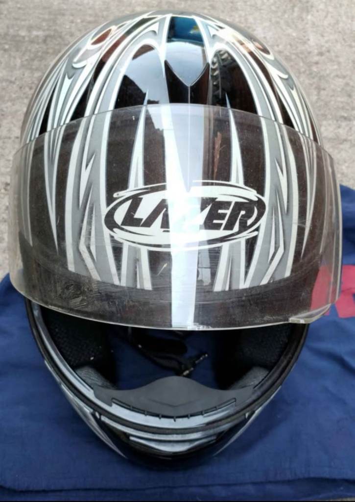 Lazer motorcycle crash helmet size M 
