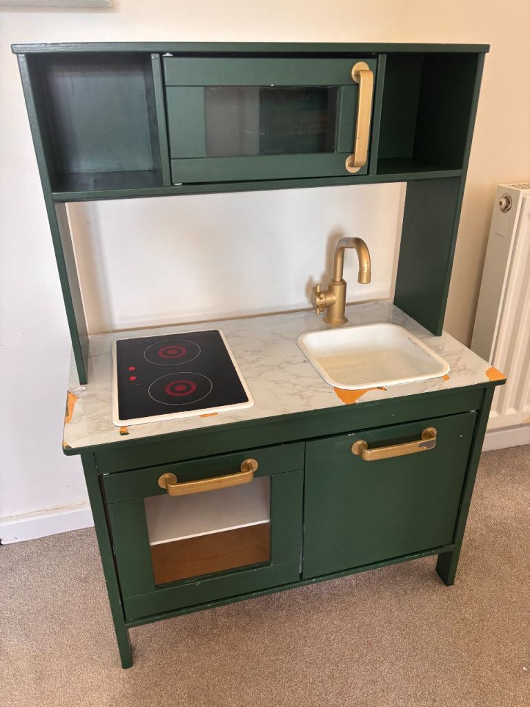 FREE Kids Play Toy Kitchen - Ikea 