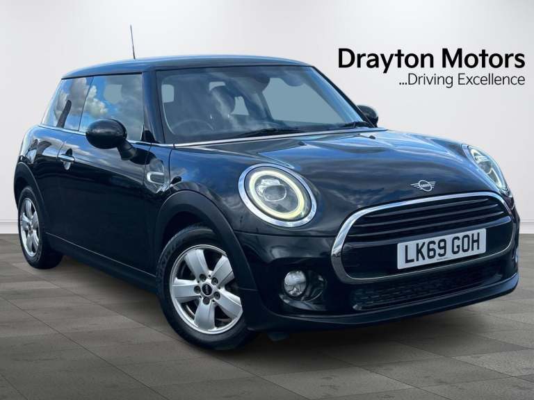 2019 MINI Hatch 1.5 Cooper Classic Hatchback 3dr Petrol Steptronic Euro 6 (s/s) (136 Ps) HATCHBAC...