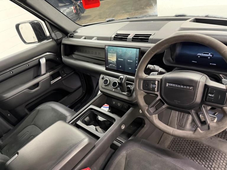 2022 Land Rover Defender 110 5.0 P525 V8 Auto 4WD Euro 6 (s/s) 5dr ESTATE Petrol Automatic