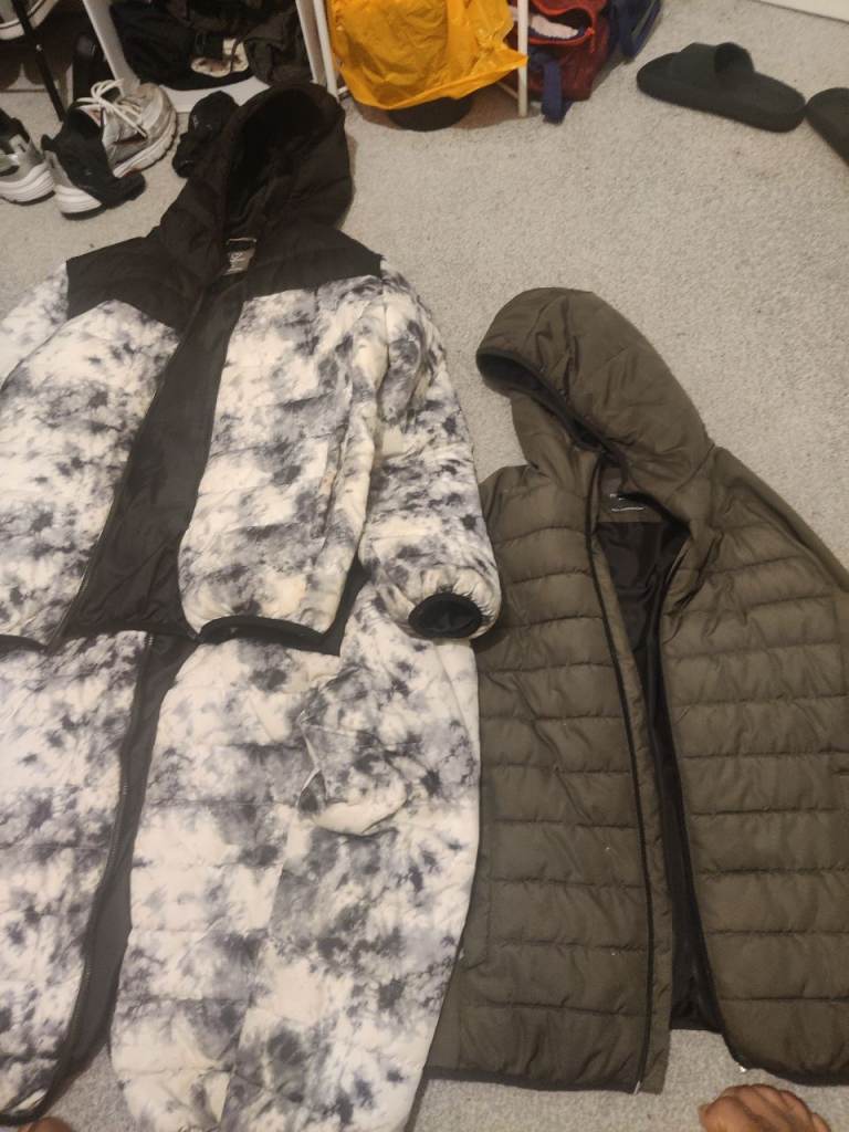 3 Primark puffer jackets 