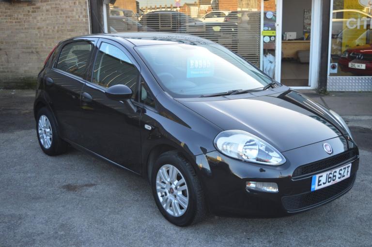 2016 Fiat Punto 1.2 Pop + Hatchback 5dr Petrol Euro 6 (69 bhp) Petrol