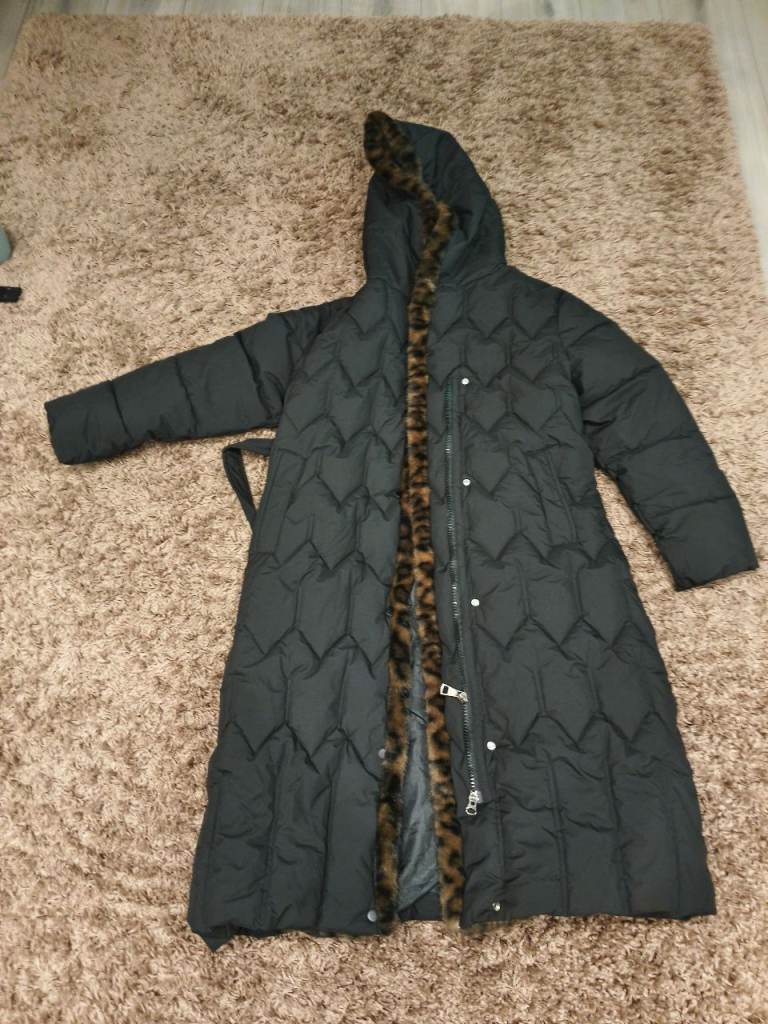 Women's coat brand new
