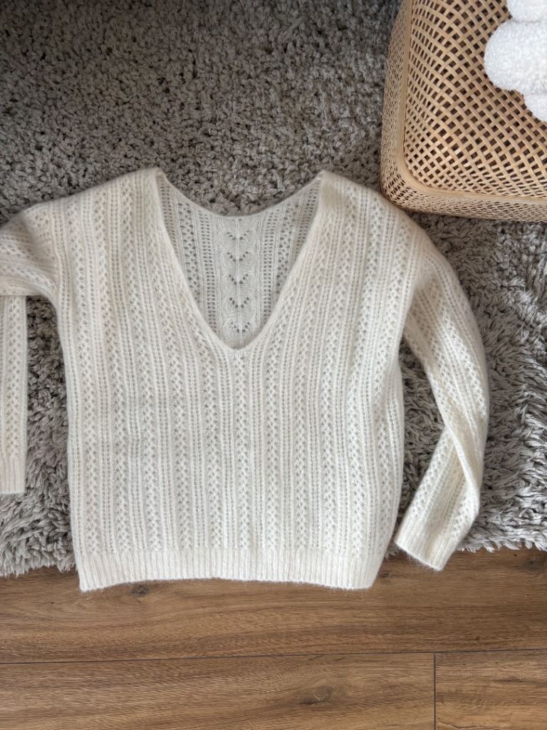 SEZANE- White knitted Jumper – never worn 