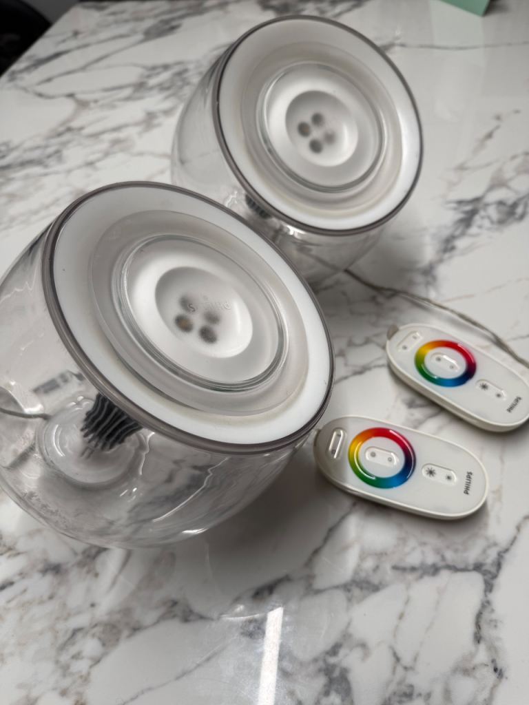 Philips Living Colors x 2