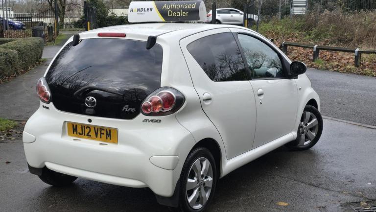 2012 Toyota AYGO 1.0 VVT-i Fire Euro 5 5dr HATCHBACK Petrol Manual