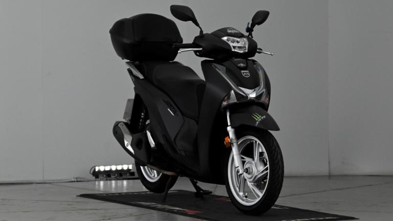 2019 Honda SH125i 125 CVT Euro 4 Scooter Petrol Automatic
