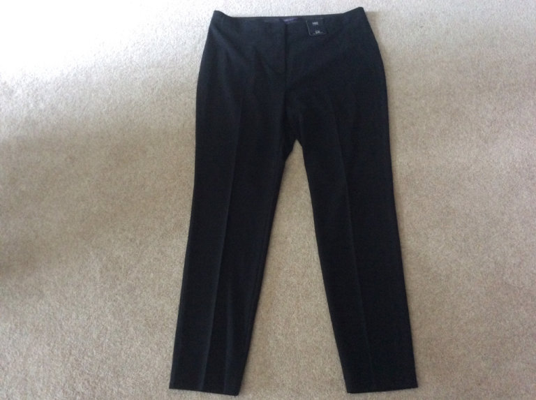 M&S UNWORN & LABELLED Ladies Black Slim Fit Trousers 16 Long