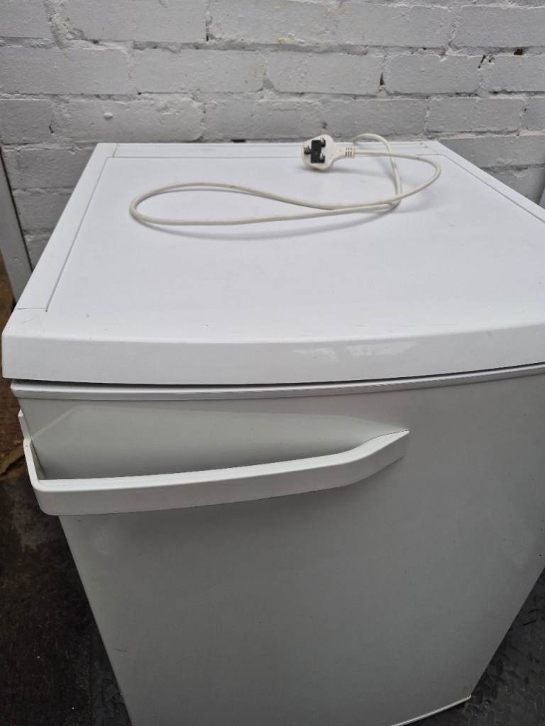 Small White Undercounter Freezer – Good Condition