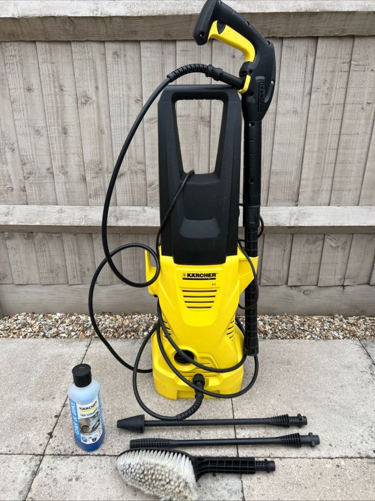 Karcher K2 Car Pressure Washer 1200pa with Car Bundle Accessory