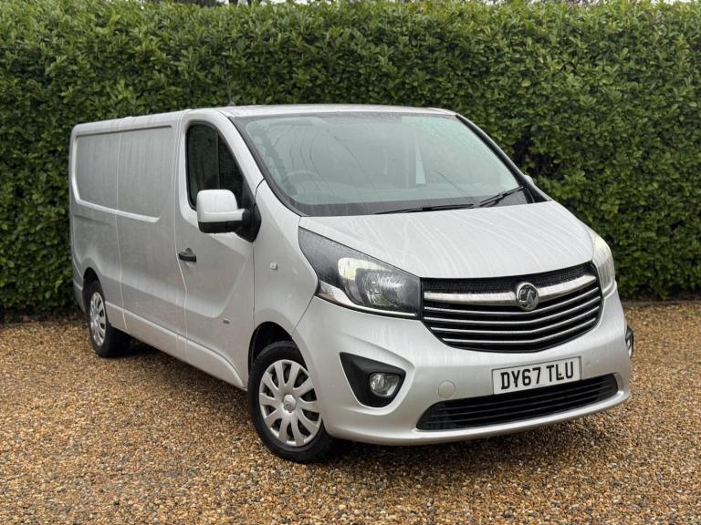 2017 Vauxhall Vivaro 2900 1.6CDTI 120PS Sportive H1 Van PANEL VAN DIESEL Manual