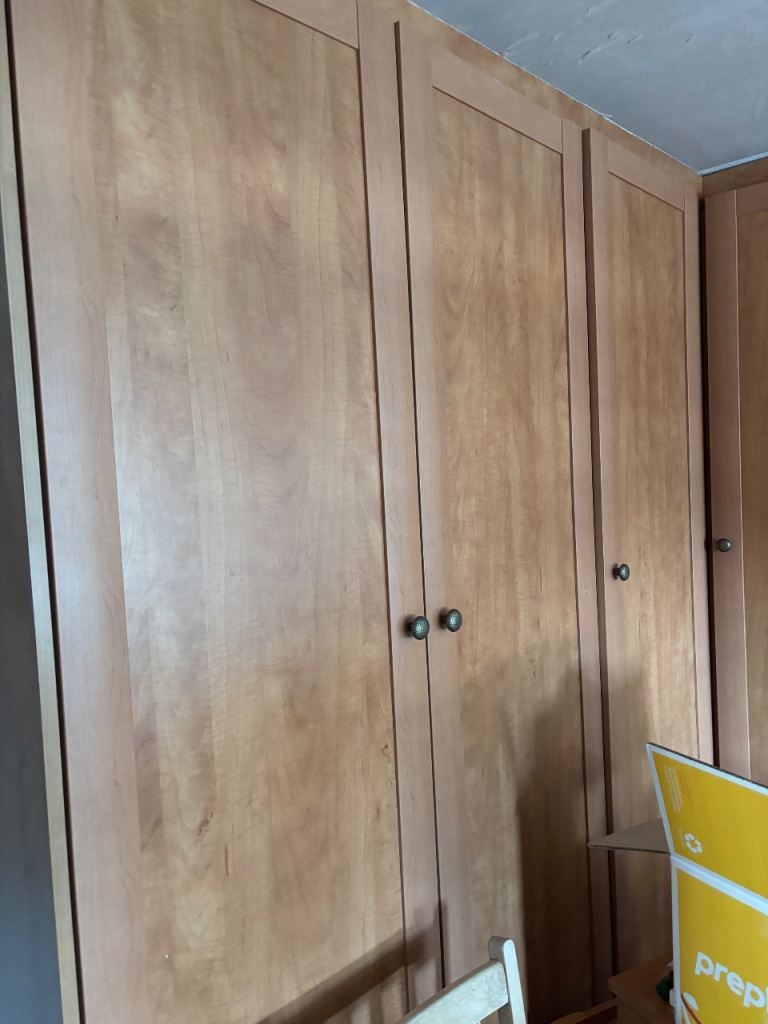 Fitted wardrobes in  calvados