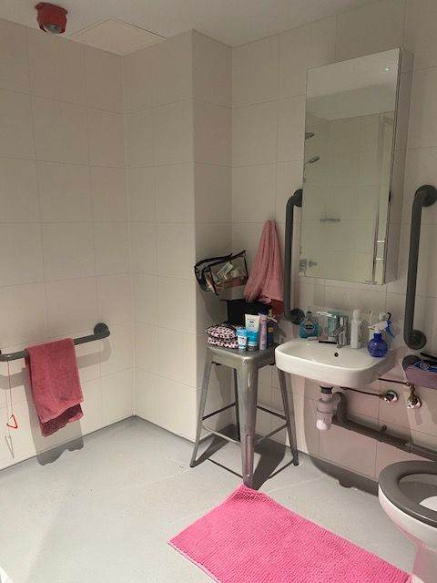 Room for Rent at the Mont (iQ student accommodation)