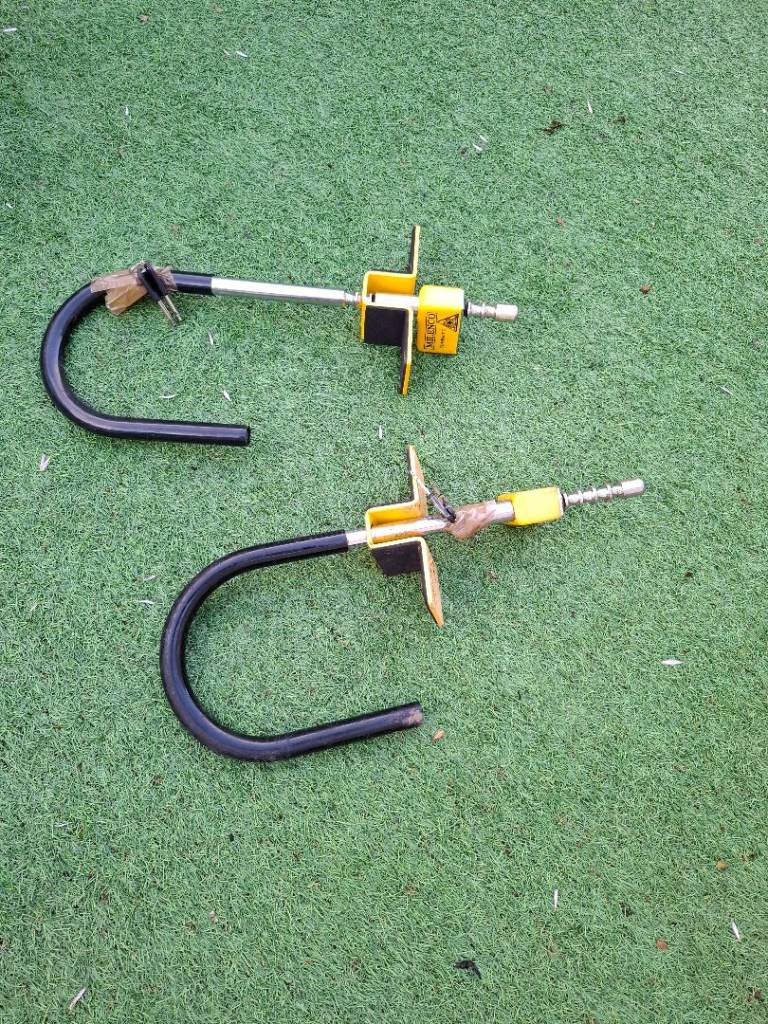 Milenco compact C wheel locks