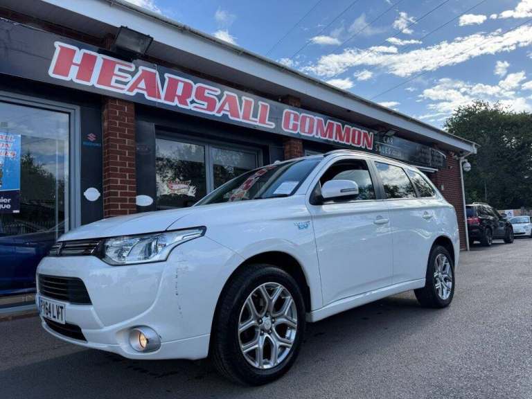 2015 64 MITSUBISHI OUTLANDER 2.0H 12KWH GX3H SUV 5DR PETROL PLUG-IN HYBRID CVT 4