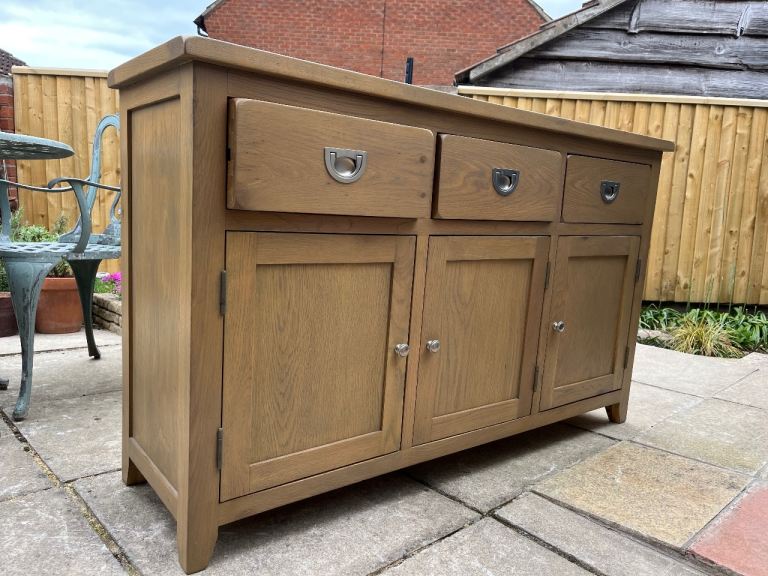 Solid Oak sideboard 