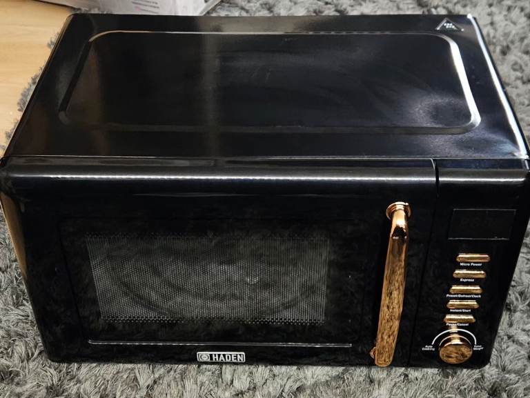 Haden Black & Copper Microwave