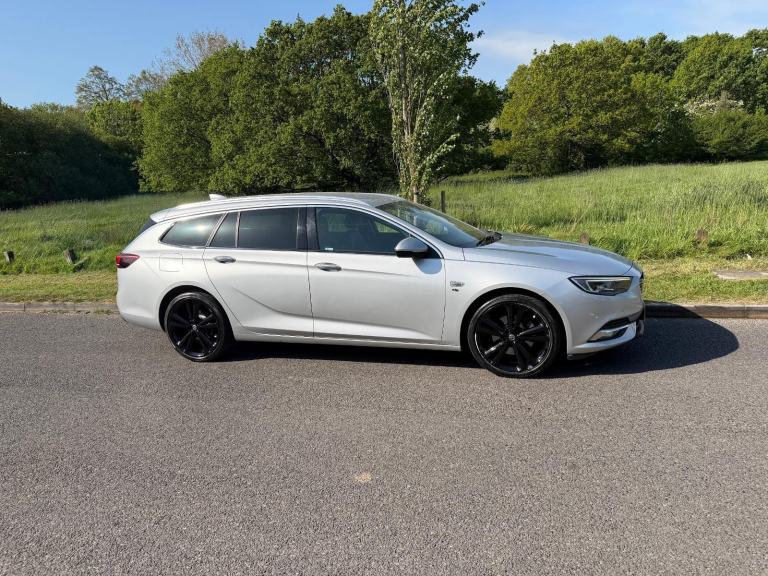 Vauxhall Insignia 2.0 Elite Nav Sports Tourer Automatic Euro 6 5dr 2017/67