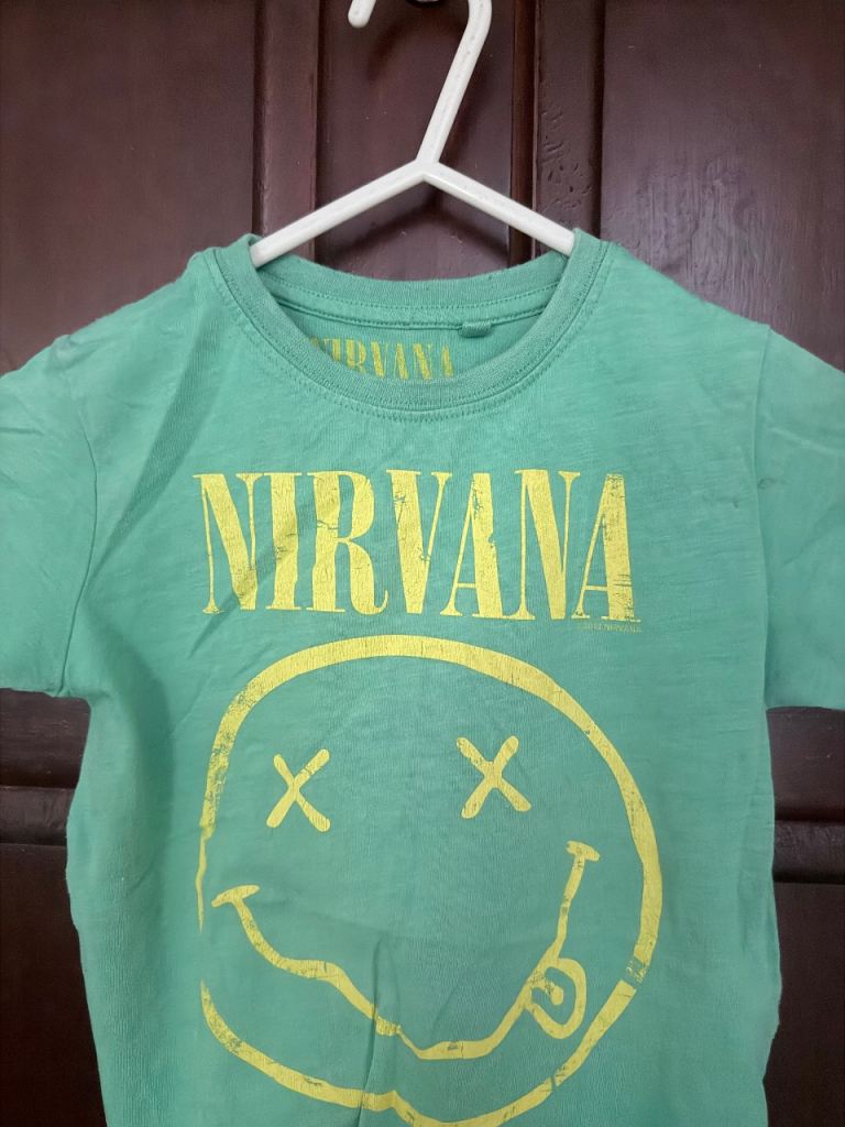 Nirvana Smiley Face Kids T-Shirt – Green, Good Condition
