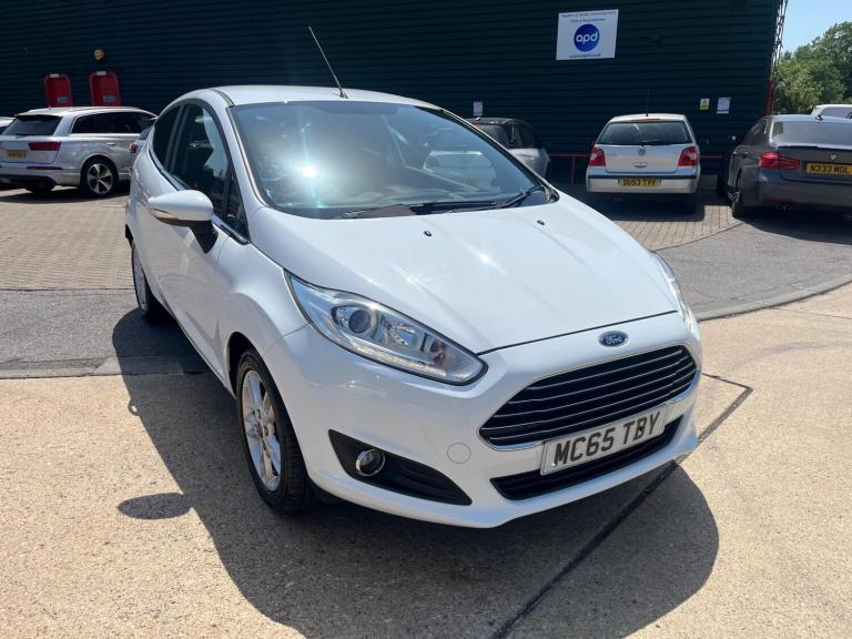 2015 Ford Fiesta 1.0T EcoBoost Zetec Euro 6 (s/s) 3dr HATCHBACK Petrol Manual
