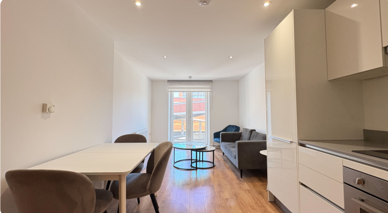 1-bedroom flat to rent in Harrow | Headstone Road, London