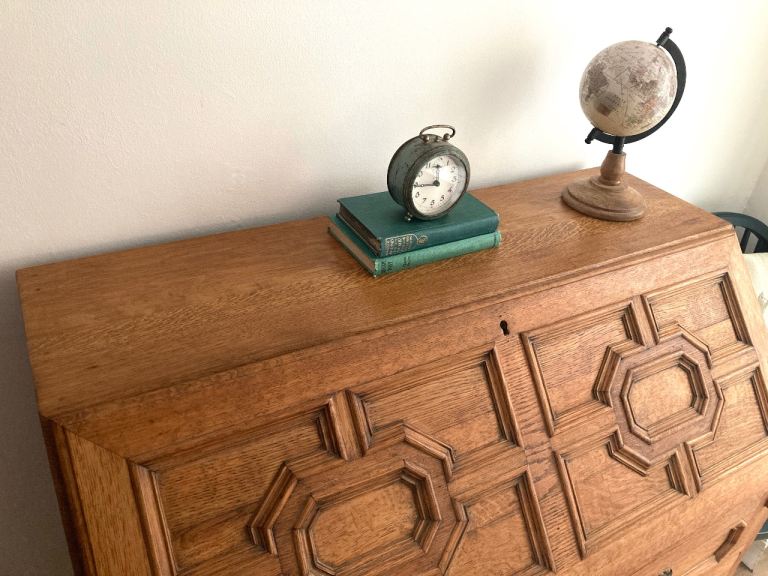 Stunning Antique Oak Large Bureau Desk