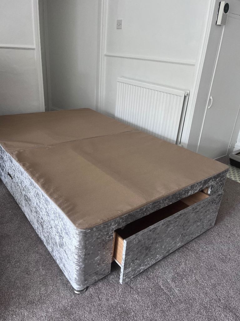 Grey Silver Velvet Double Divan Bed Base/ Frame with Storage Drawers