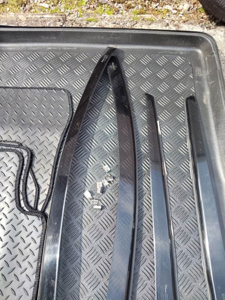 Seat Leon Estate accessories 