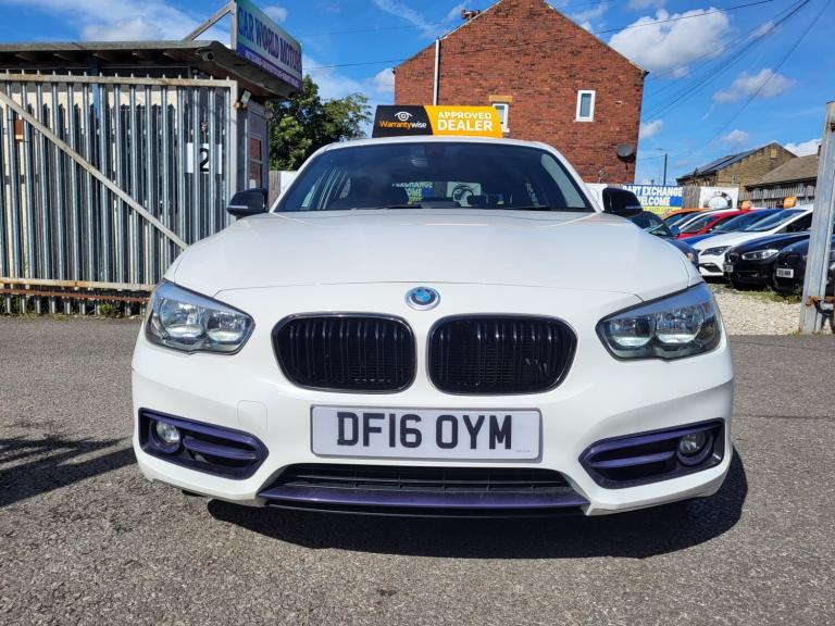 2016 BMW 1 Series 118d Sport 5dr TOP SPEC HATCHBACK Diesel Manual