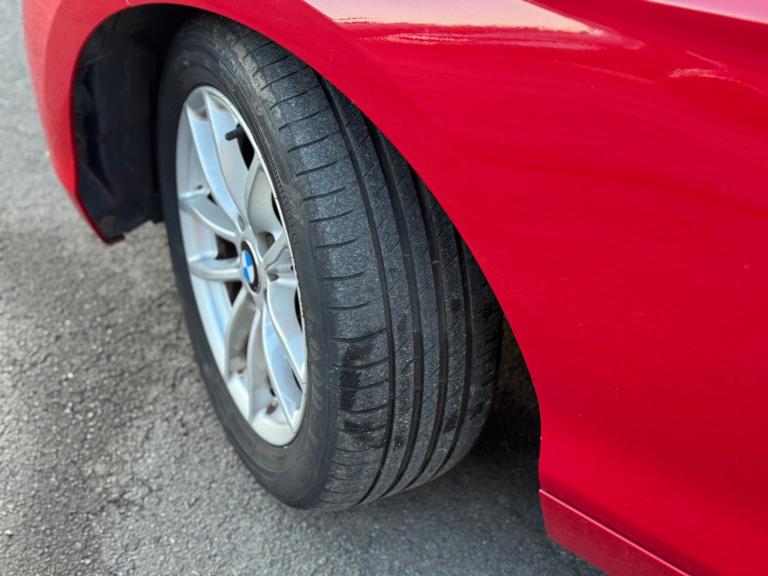 2013 BMW 1 Series 116d EfficientDynamics 5dr HATCHBACK Diesel Manual