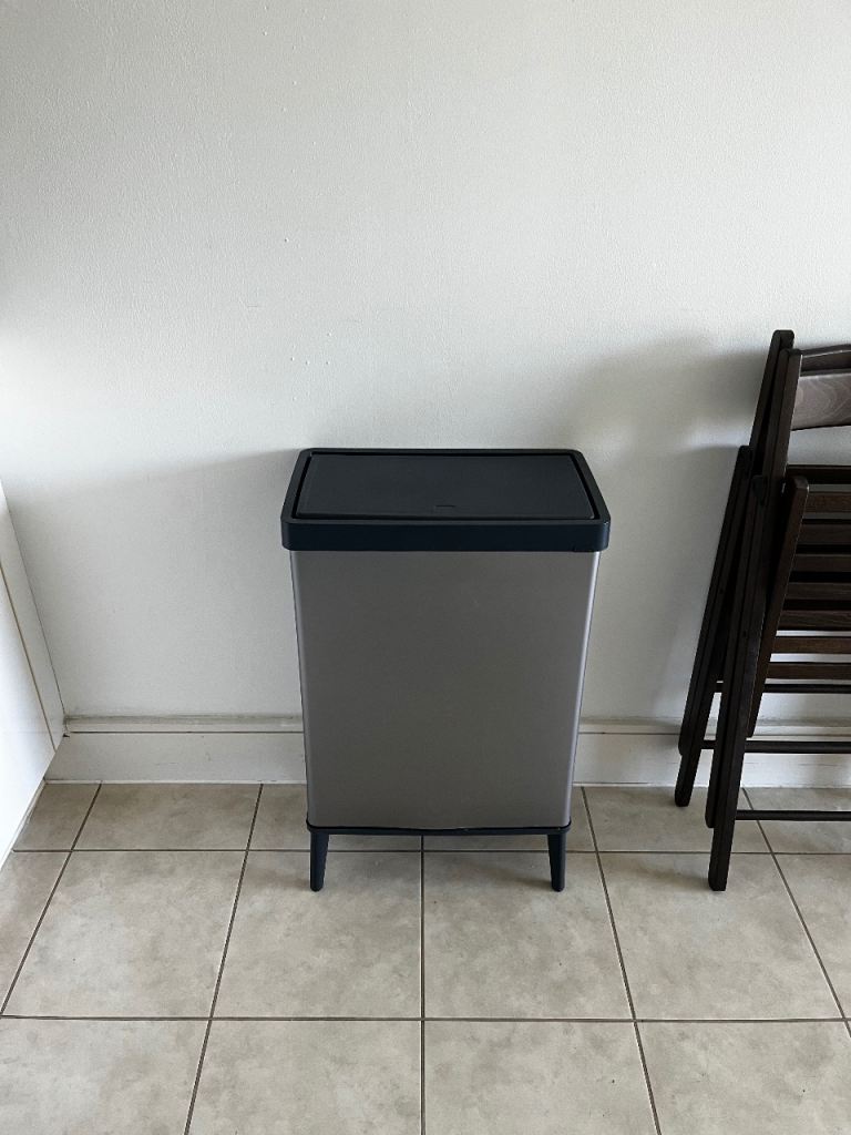 Kitchen bin