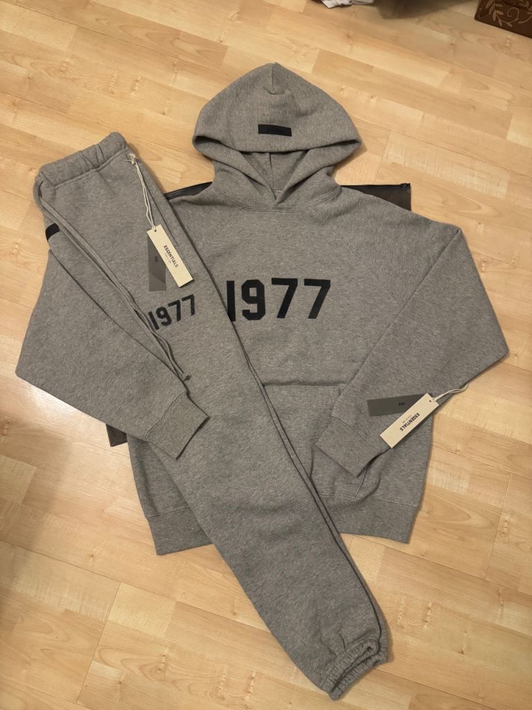 Authentic Fear Of God Essentials 1977 Set | Dark Oatmeal | Size S | Hoodie + Joggers
