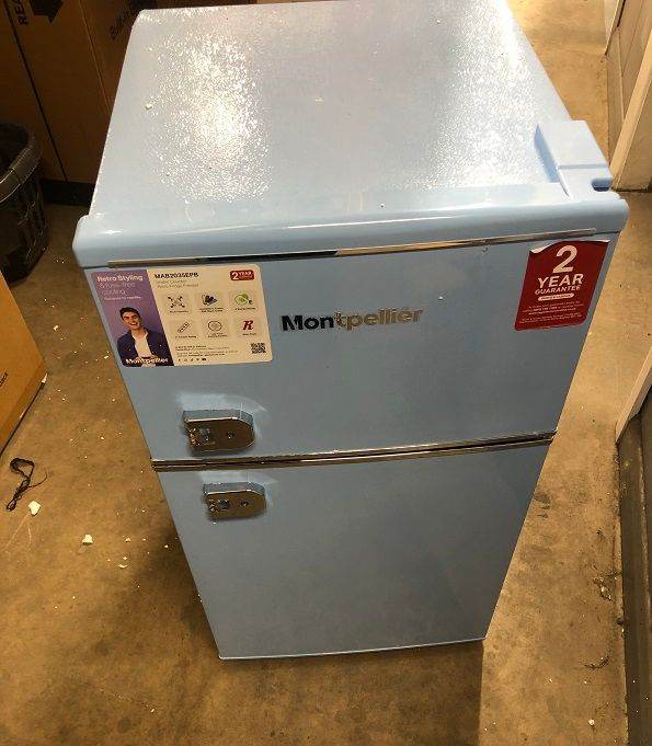 Montpellier MAB2035EPB Blue Retro Fridge Freezer - Damaged 