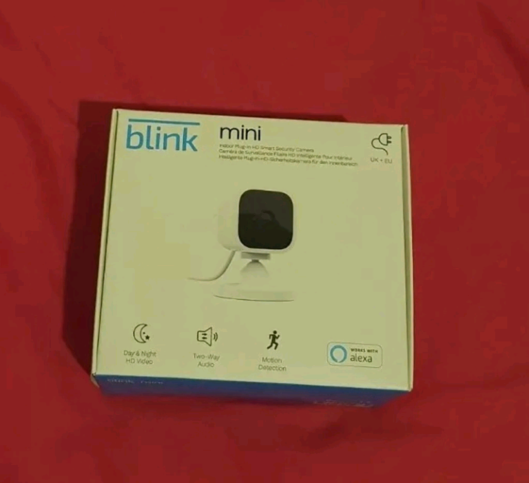 Blink Mini 1080p HD Compact Indoor Plug-in Camera.
