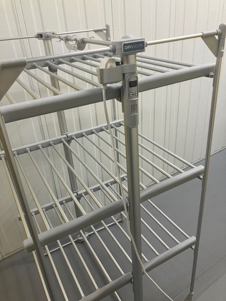 DRY:SOON Heated Clothes Airer - Foldable