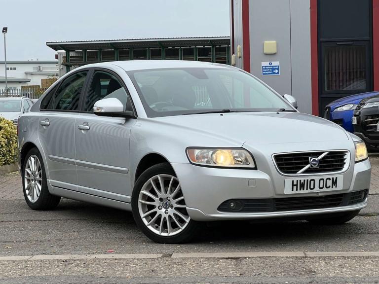 2010 Volvo S40 1.6D DRIVe SE Saloon 4dr Diesel Manual Euro 4 (s/s) (109 ps) Saloon Diesel Manual