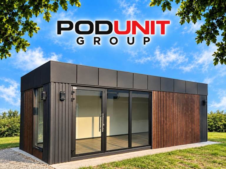 P-67 Modular Office 7m × 3m (23′0″ × 9′10″)