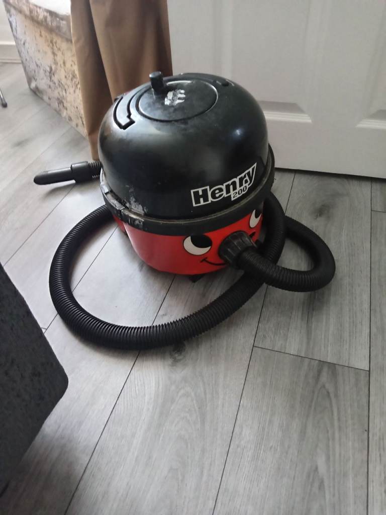 Henry Hoover numatic 200 hoover 