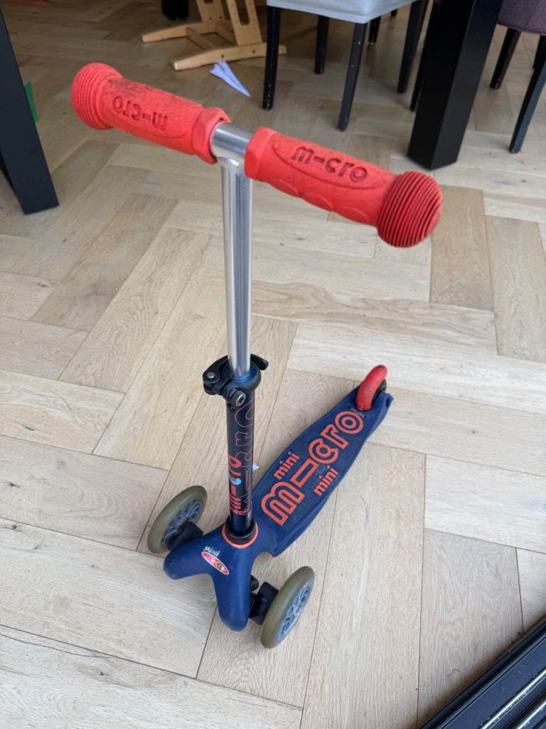Mini Micro kids Scooter – Blue