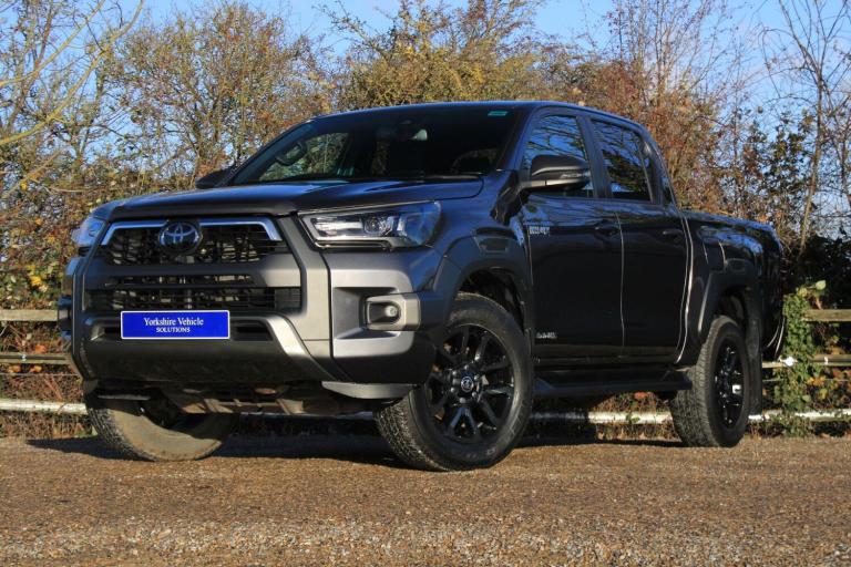 2022 Toyota Hilux Invincible X D/Cab Pick Up 2.8 D-4D Auto PICK UP DIESEL Automatic